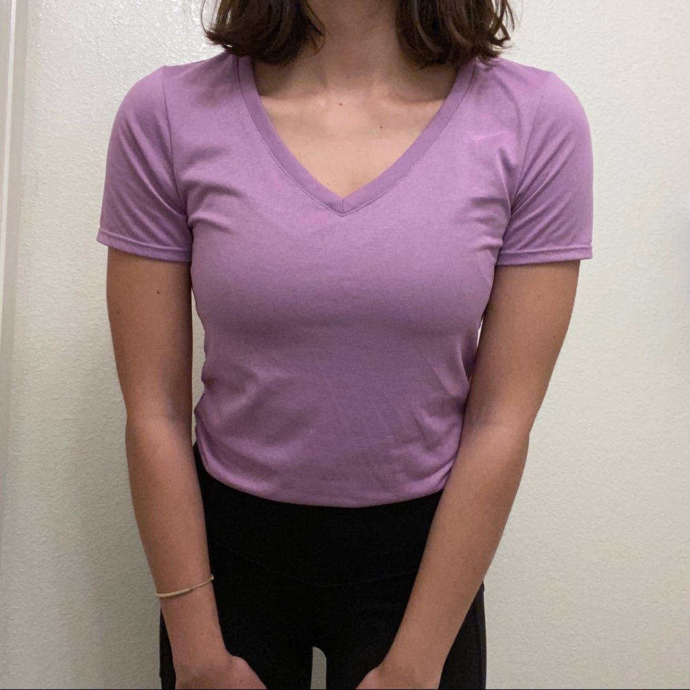 ❌SOLD❌Nike Athletic Dri Fit Tee - Picture 3 of 8